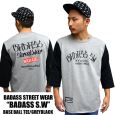 BADASS o_X VTVc BASEBALL TEE x[X{[TVc O[~ubN